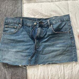 Zara Blue Frayed Hem Mini Skirt